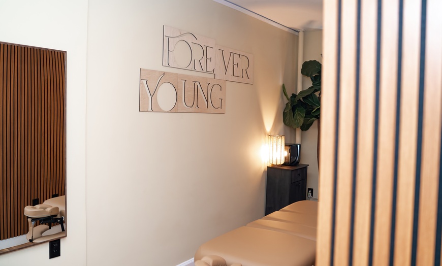 Image 6: Up to 30% Off on Massage - Chosen by Customer at Forever Young Spa Back Bay