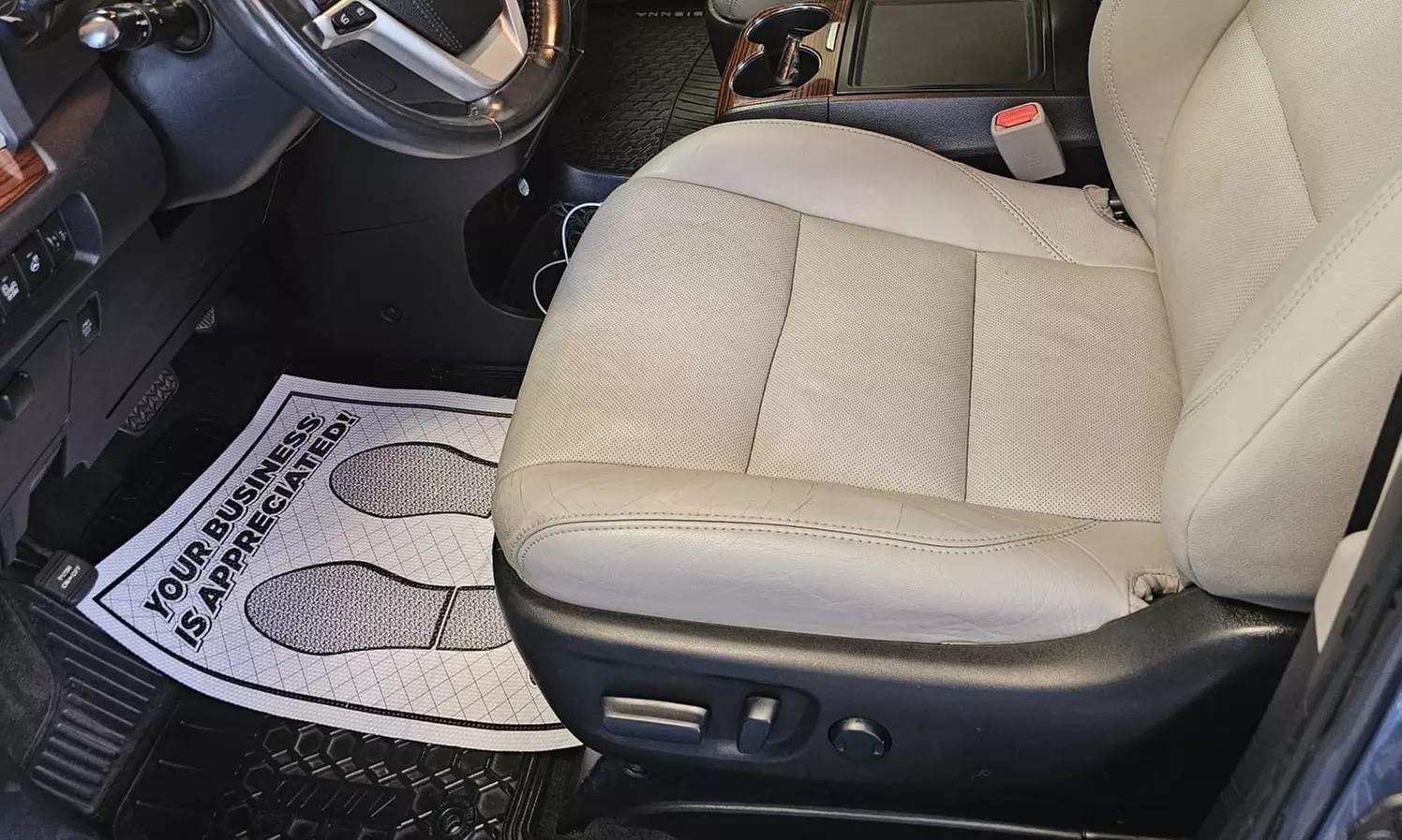 Premium Refresh Detail for 7-Seater SUVs/Sedans/Hatchbacks and More