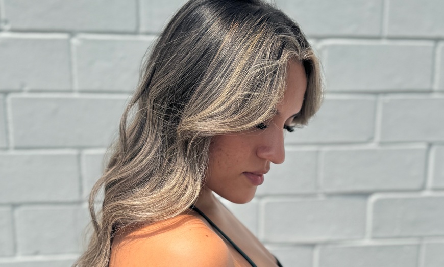 Image 2: Up to 30% Off on Hair Color / Highlights - Ombre at The Blue Cat Studio