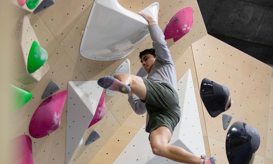 Image 1: Experience a Full Day of Bouldering Adventure Solo or with a Buddy