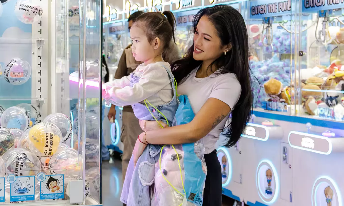 Discover Lucky Puppy's 12 Token Arcade Gaming Fun in Vegas