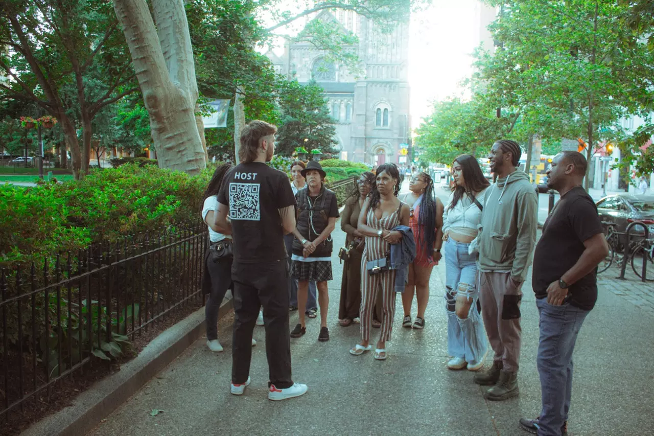Skip-the-Line - Philadelphia Guided Tour with Local Drinks