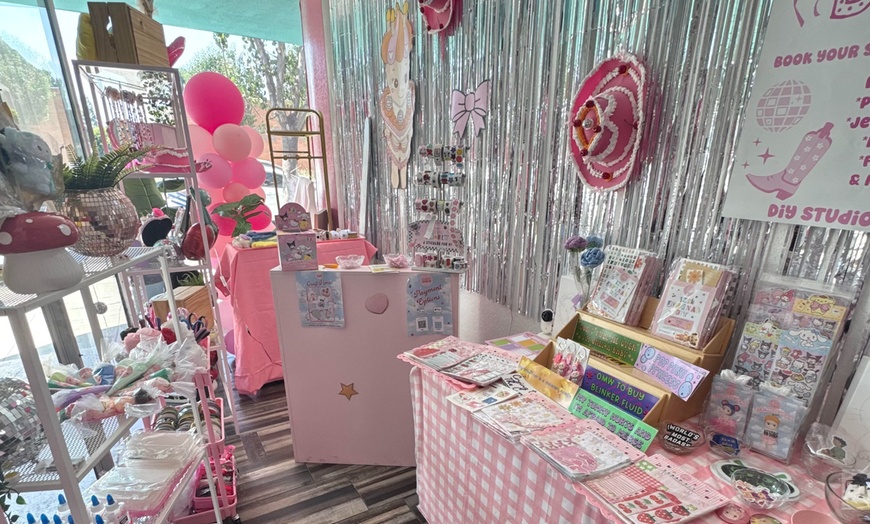 Image 6: Keychain & Jewellery Box Making Party: Perfect for Groups of 2/4/ 6