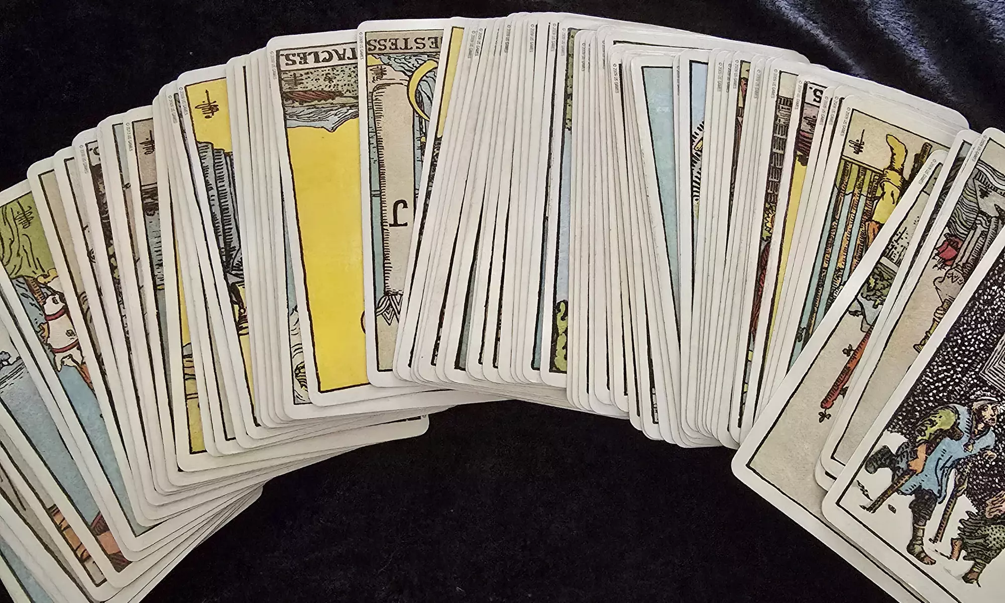 Discover In-Person Tarot Reading and Custom Spell Jars at The Lady Layre (Up to 25% Off) - Primary Image