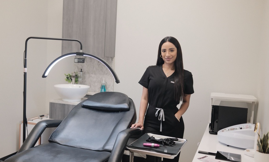 Image 5: Get Perfect Brows with Eyebrow Waxing or Lamination & Tinting