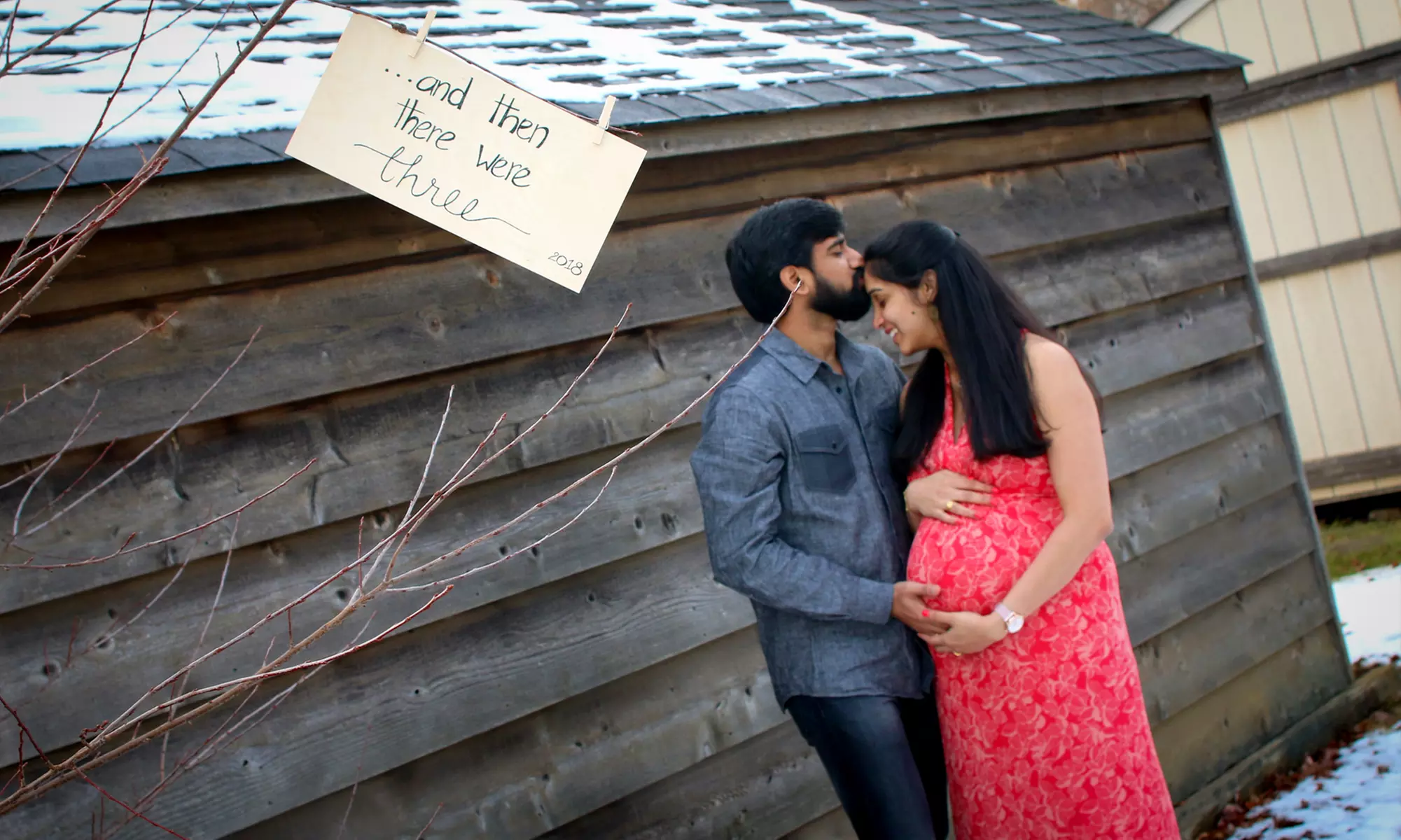Capture the Magic: 25, or 30-Minute Photography Maternity, and More 