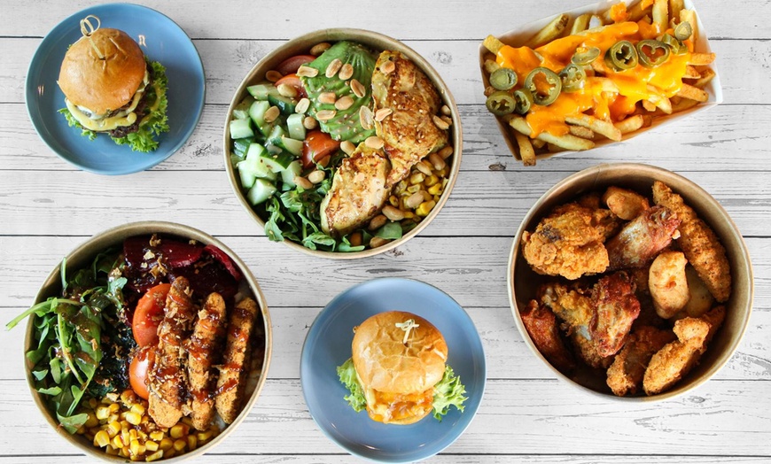 Image 5: Burger-Genuss: Dream Burger inkl. Beilage nach Wahl für 1 - 4 Personen