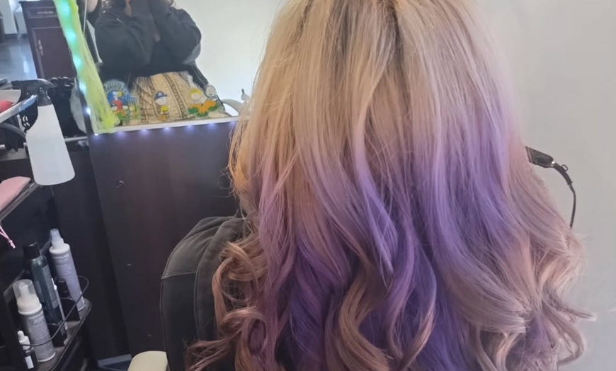 Image 5: Get Haircut, Condition, Blowdry with Style, Condition, or Color
