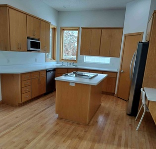 2 Hour of House Cleaning - 2 cleaner (Call or text to check availability)  - Master Cleaning WK LLC