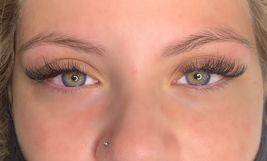 Image 4: Up to 53% Off on Eyelash Extensions at Mahogany Lash & Body