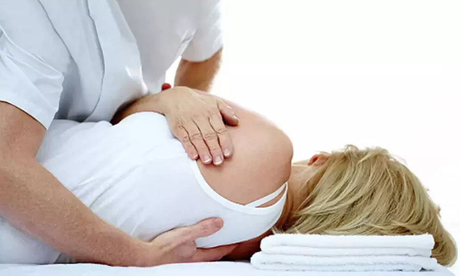 Consult, Exam, X-ray & 1 / 3 Chiropractic/Laser Pain Therapy Sessions
