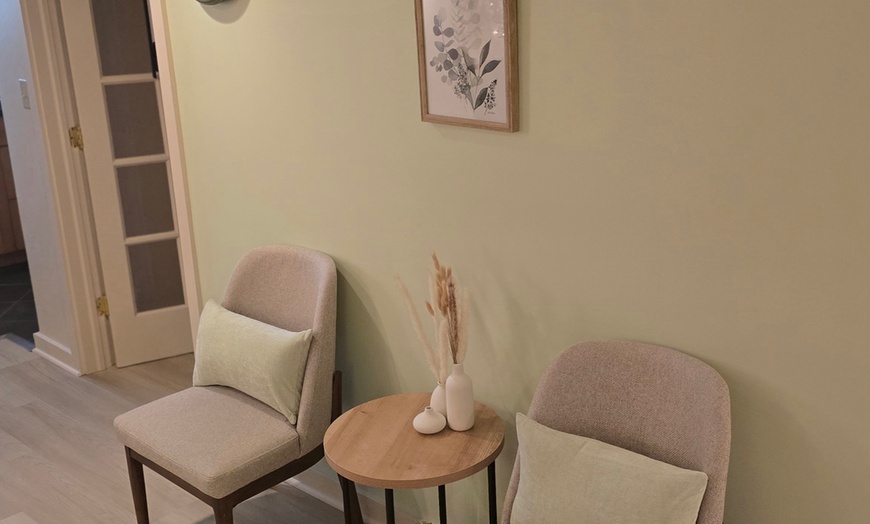Image 4: Experience Acupuncture with a Single Session