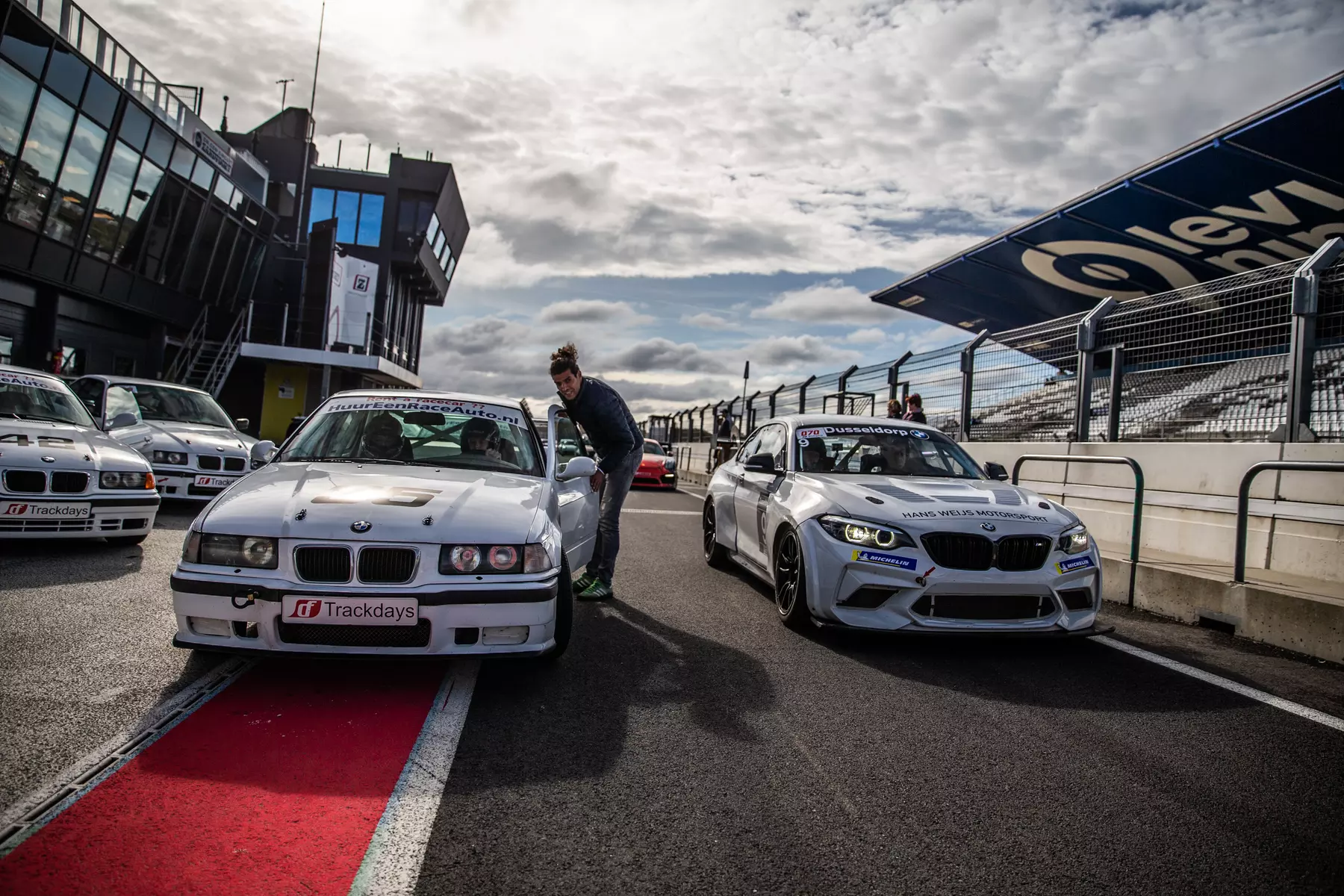 Taxi- / Race-Experience mit BMW, Audi oder WestField Cup für 1 Person
