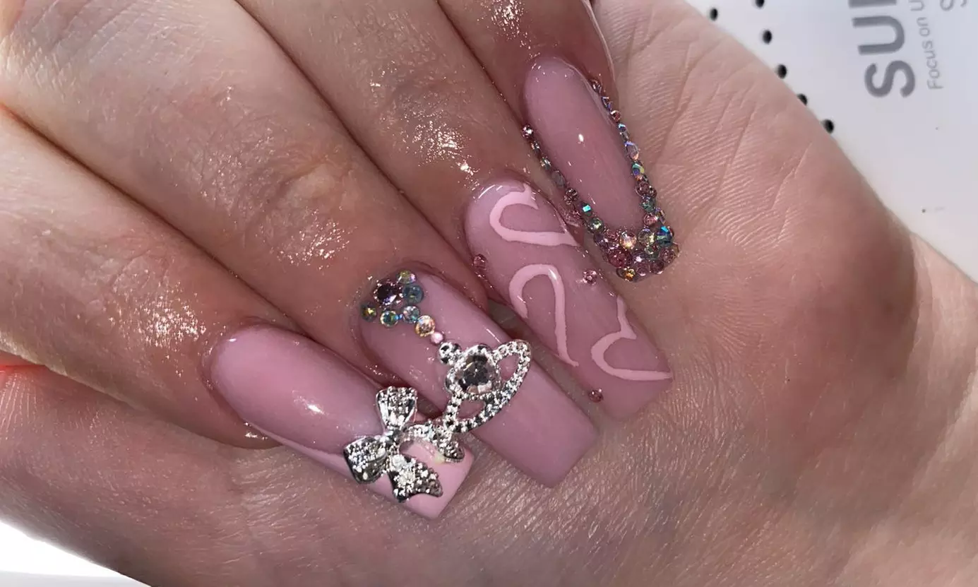 Acrylic Artistry: Full Set – Colour, Classic French, or Freestyle