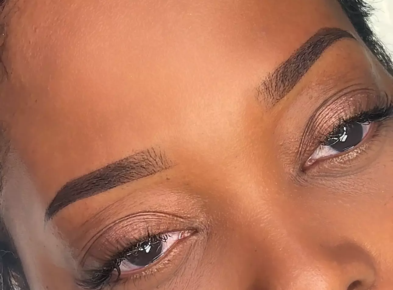Up to 30% Off on Permanent Makeup at Karisma Beaute Effect