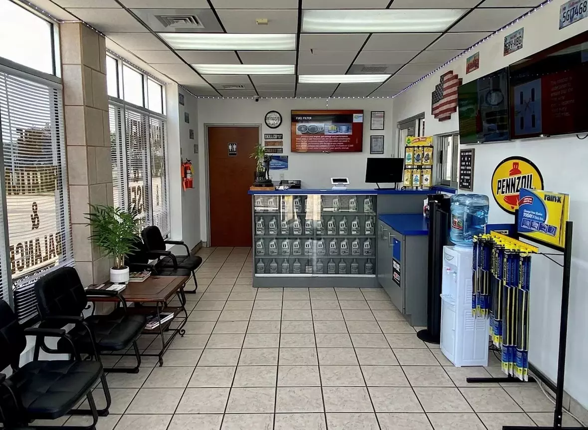 Get 2 or 4-Wheel Alignment for Sedans (Small Car) or SUV & Truck 