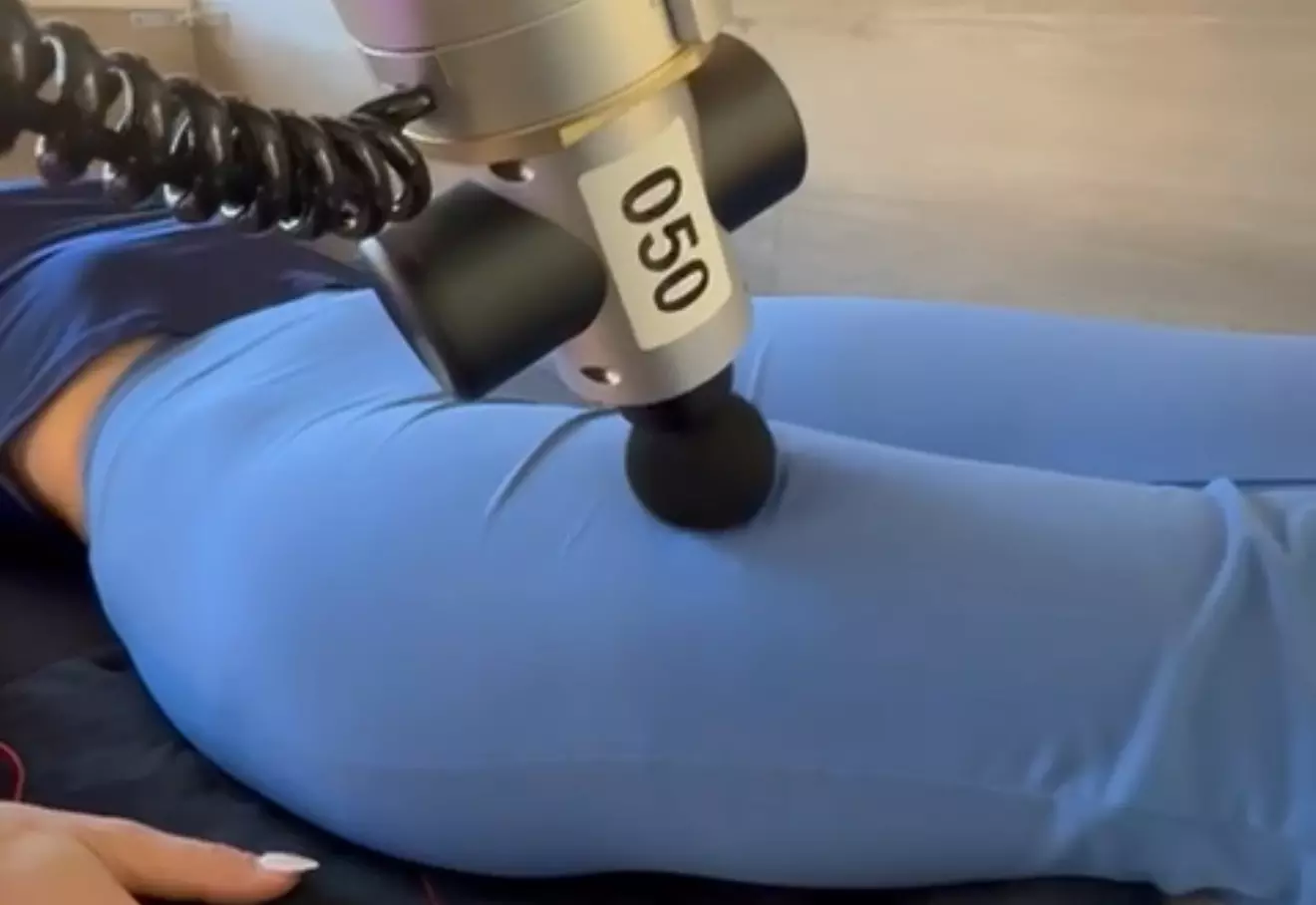 Relax with 30, 45 or 60-Minute Classic AI Enhanced Massage at ALMATIQ