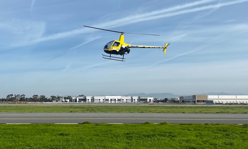 Image 2: Experience a Flight Simulator and Introductory Flight Combo