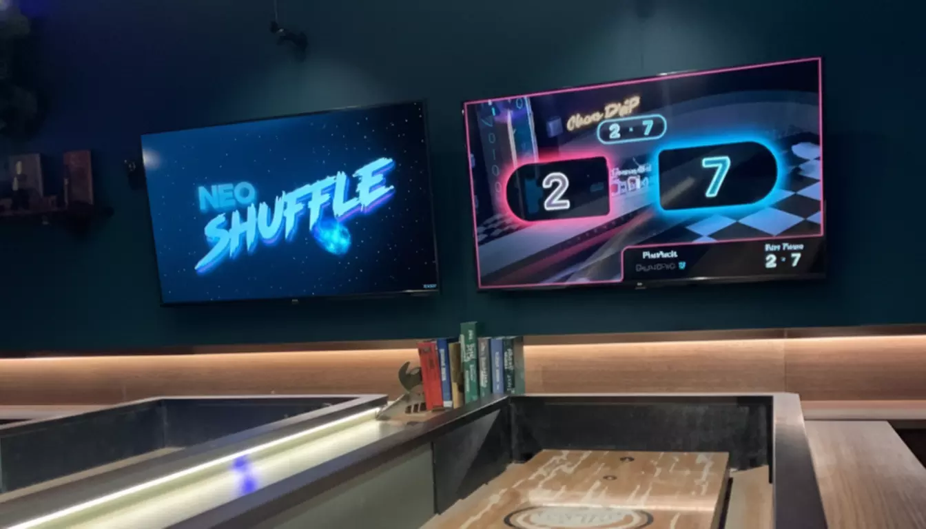 Three Hours Unlimited Game Pass w/ One Beer/Wine + Pizza & Chicken