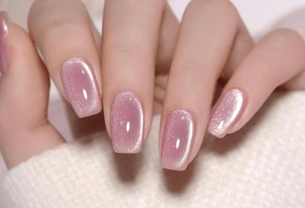 Cat Eye or Mirror Chrome Gel Manicure - Ms Young