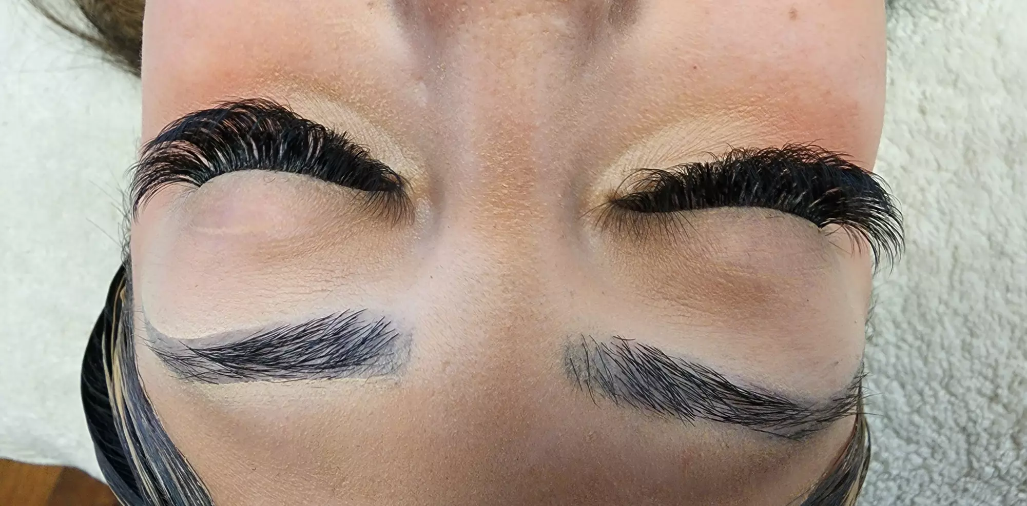 Full Set of Eyelash Extensions with Optional Two-Week Fill