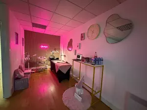 Intensifiez votre regard avec les soins beauté du regard signés Cindy (jusqu'à 53% de remise)