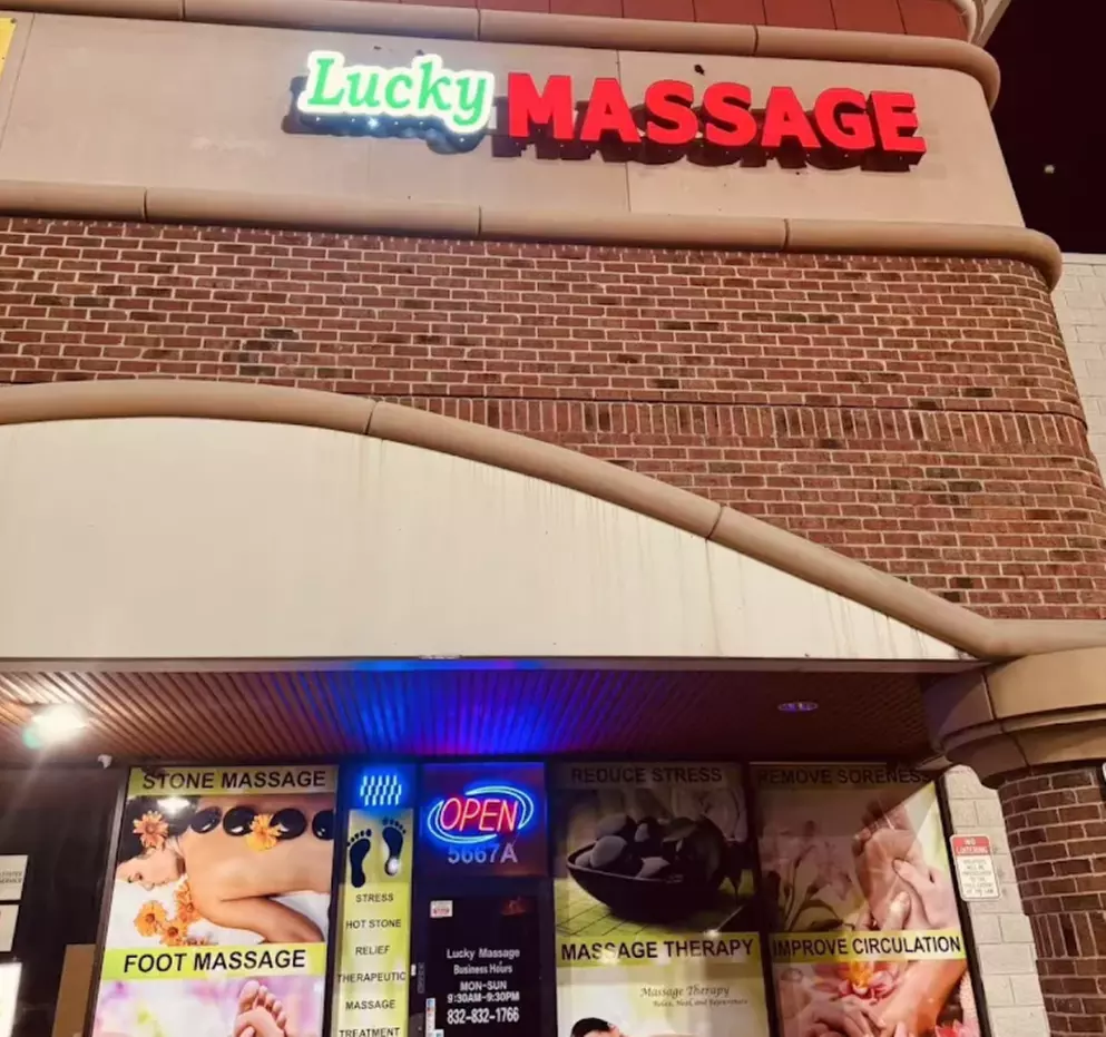 Relax with One 60, or 90 Minute Deep Tissue Massage