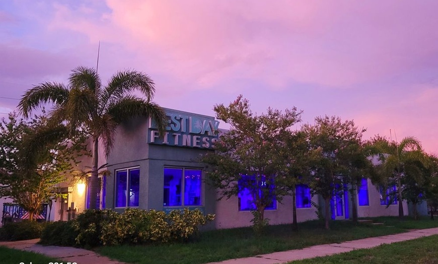 Image 6: Best Day Fitness Studio & Wellness Center Offers 3D Body Scan, Consult Massage/Full Bestie Body™ Program (Up to 90% Off)