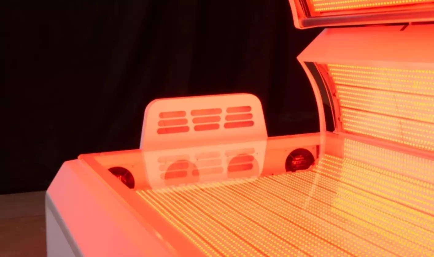 Red Light Therapy Sessions for Muscle Relief, Metabolism & Circulation