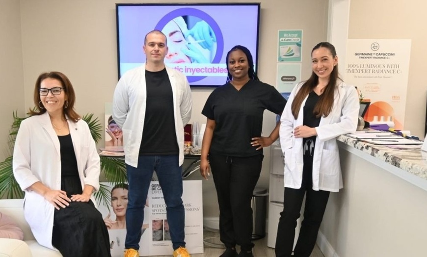 Image 3: Up to 50% Off HYDRA-FACIAL Signature Glow Treatment 