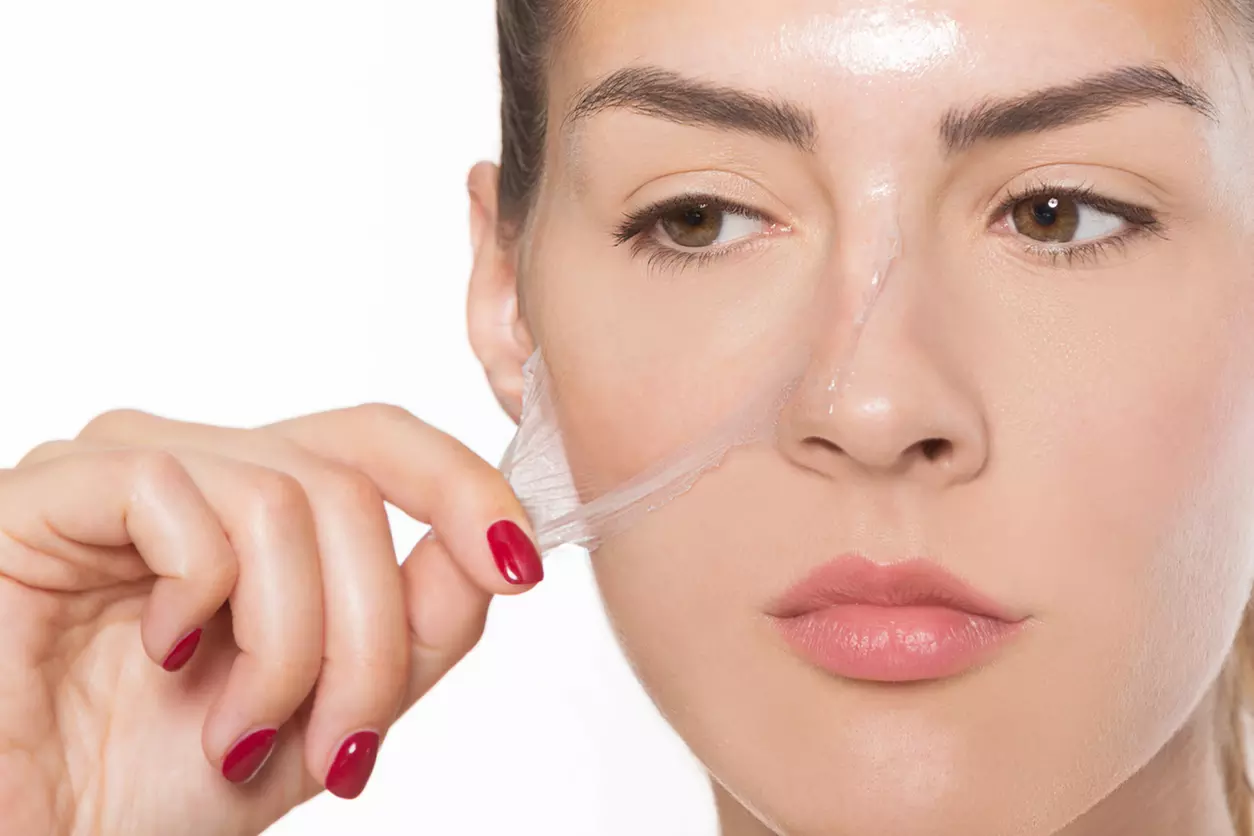 Revitalize Your Skin with a Chemical Peel Session