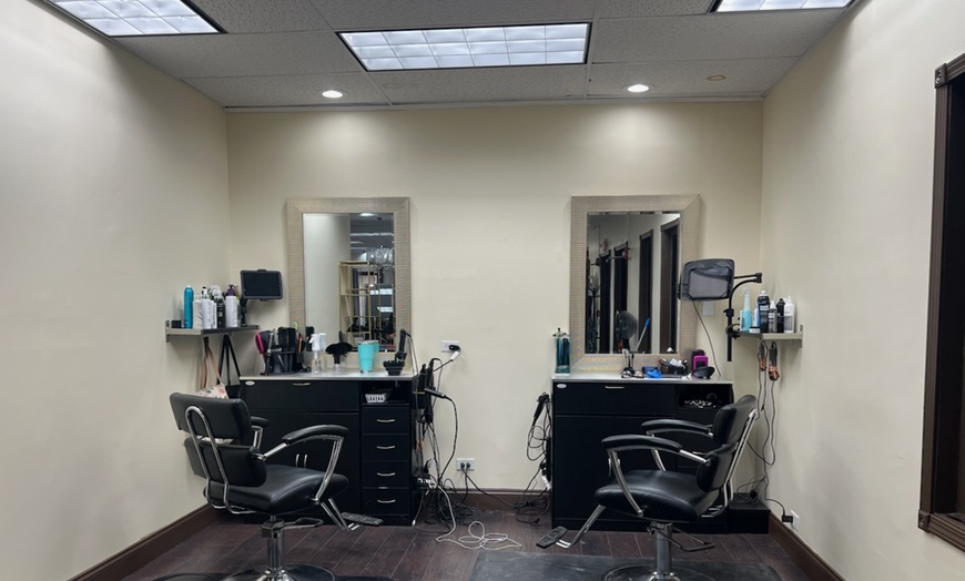 Image 3: Get Haircut, Condition, Blowdry, Highlights, & Balayage