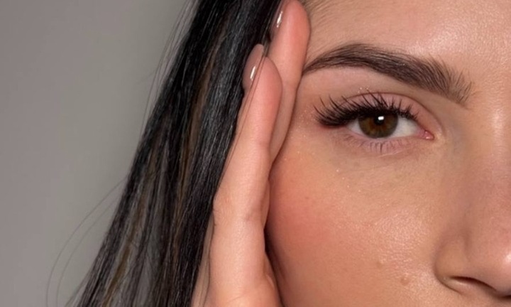 Konsultacja online z przedłużania rzęs przed zabiegiem