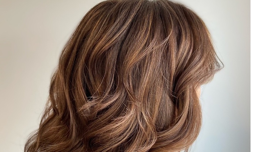 Image 3: Up to 30% Off on Salon - Beauty Package with Choice of Service(s) at Best U Salon
