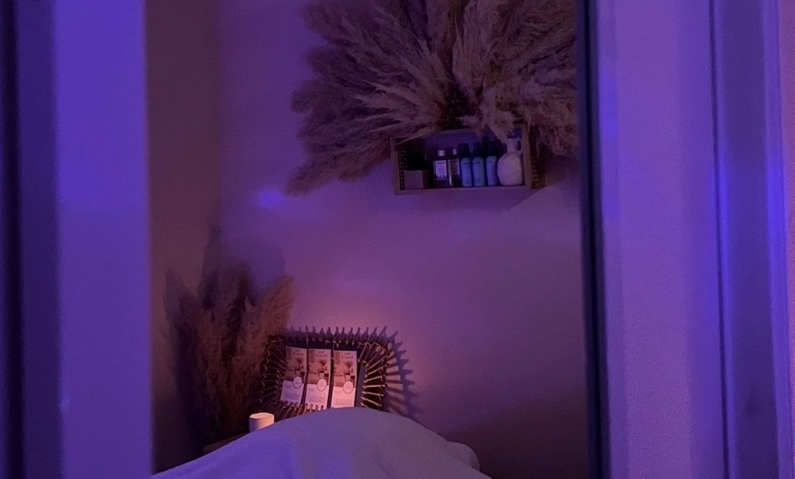 Image 5: Instant cocooning au choix : soin du visage et / ou massage au Cannet