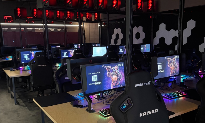 Image 4: E-Sports Gaming Cafe in Stafford – High-End PC & Console Gaming