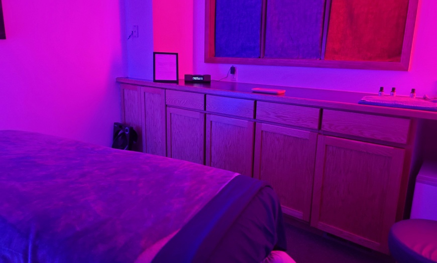 Image 4: 60- or 90-Min Personalized Therapeutic Massage Sessions
