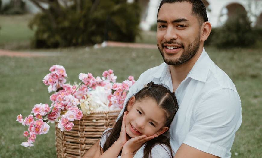 Image 16: Outdoor Lifestyle Portrait Sessions with Edited Digital Images