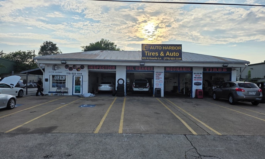 Image 3: Up to 59% Off on Oil Change