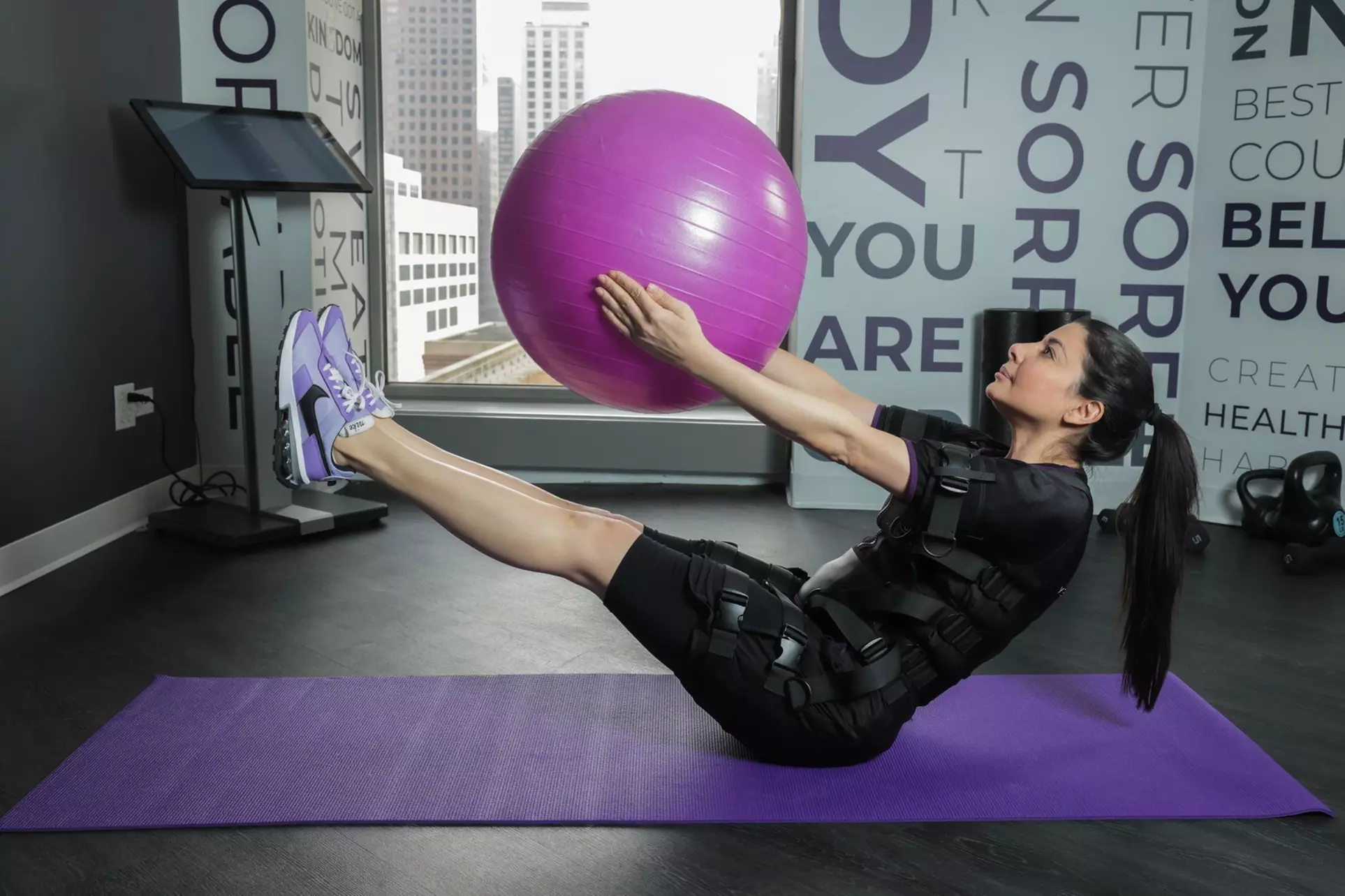 Up to 50% Off on Electrical Muscle Stimulation at Modern Wellness & Beauty
 - Primary Image