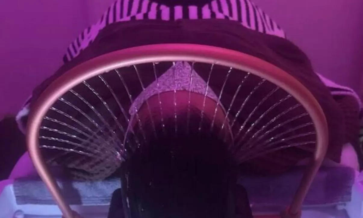 Get a Head Spa Luxury (Shampoo, Conditioner, and Massage) at Montenegros Beauty Space (Up to 30%Off)