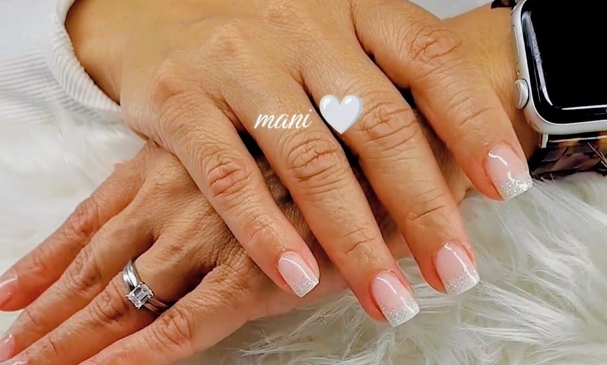 Image 3: Pamper Your Nails with Express, Gel, or Deluxe Spa Mani-Pedi Packages