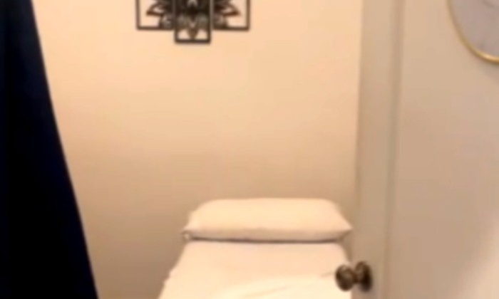 One, Three or Five 60-Minute Lymphatic Massages for Lasting Wellness