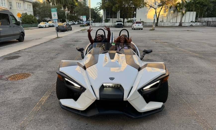 Image 4: Slingshot Rentals: Thrilling Road Adventures