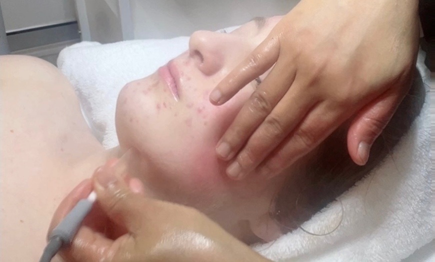 Image 3: Enjoy 60-, or 90-Min Massage Packages with Add-Ons, Valid Mon to Thur