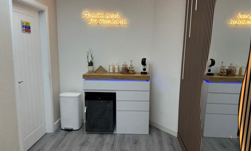 Image 2: Up to 79% Off on Laser Hair Removal at HL Lasers