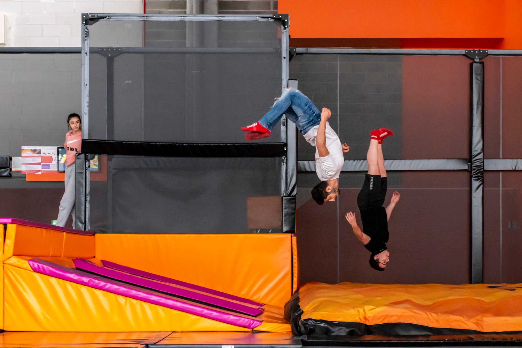 Session trampoline et arène gonflable d’1h avec Exalto Decines