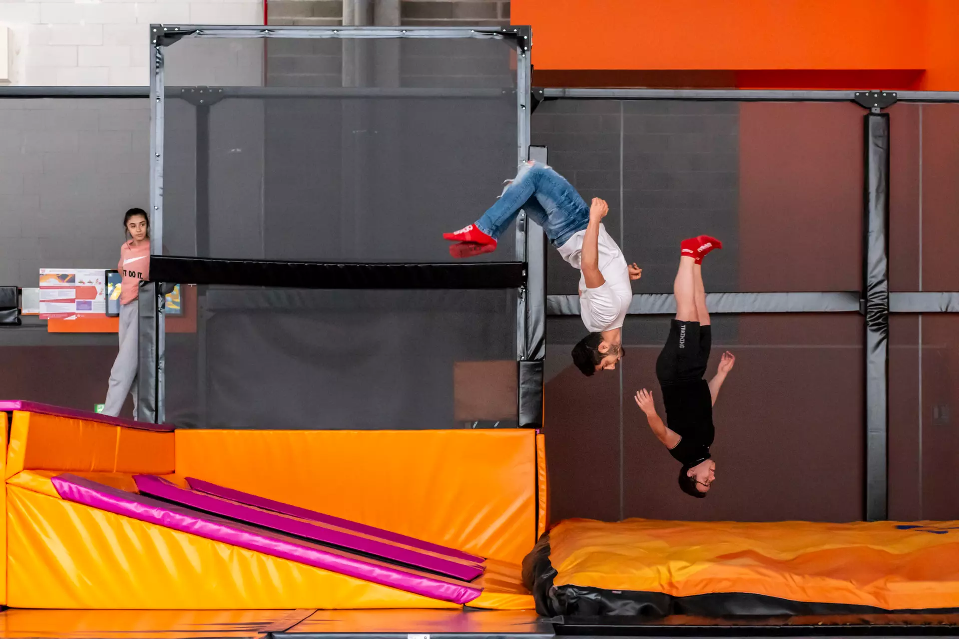 Session trampoline et arène gonflable d’1h avec Exalto Decines