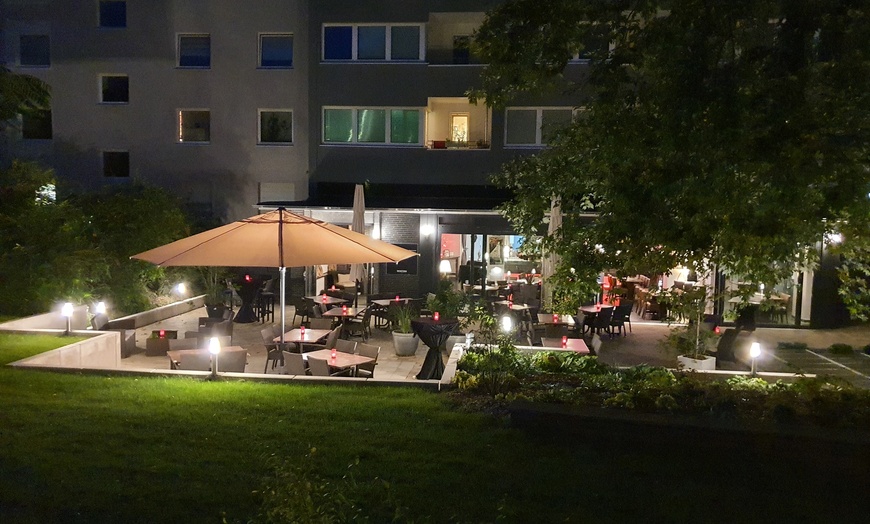 Image 8: Pizza nach Wahl zum Mitnehmen