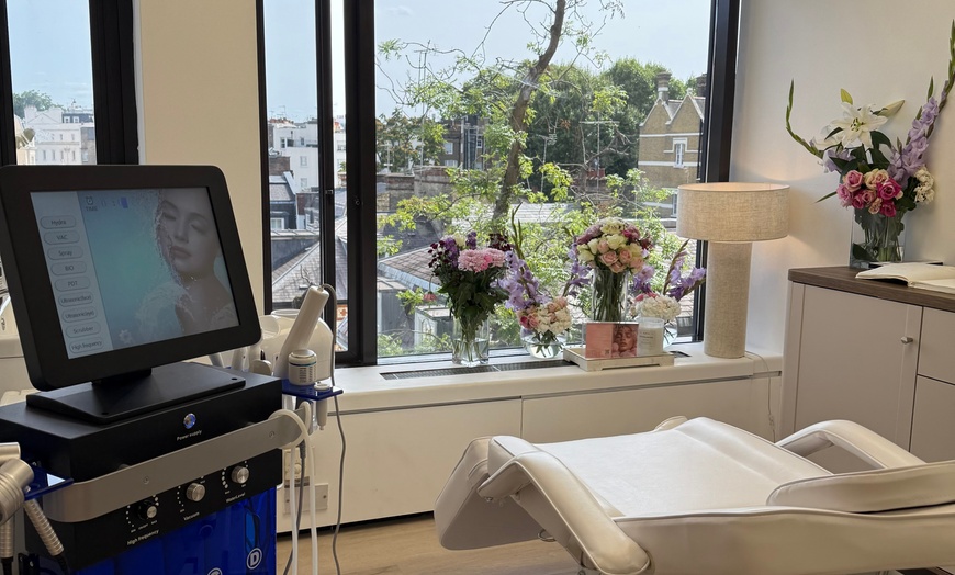 Image 1: Transform Your Hair with PRP: Up to 59% Off at Lux Clinic
